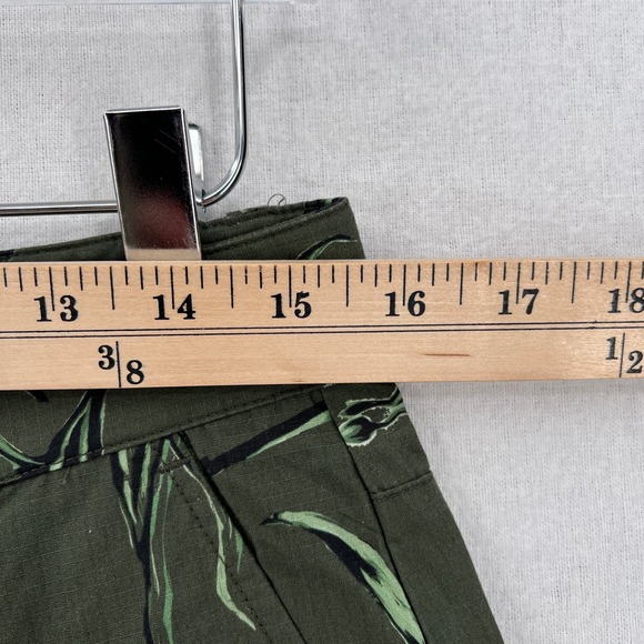 RAG AND BONE Perry Shorts Mens 30 Army Floral Print Green Casual Hawaiian NEW - Picture 14 of 16